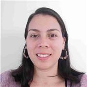 Docente de inglés apasionada y creativa. Apoyo la práctica del idioma de forma motivadora y significativa